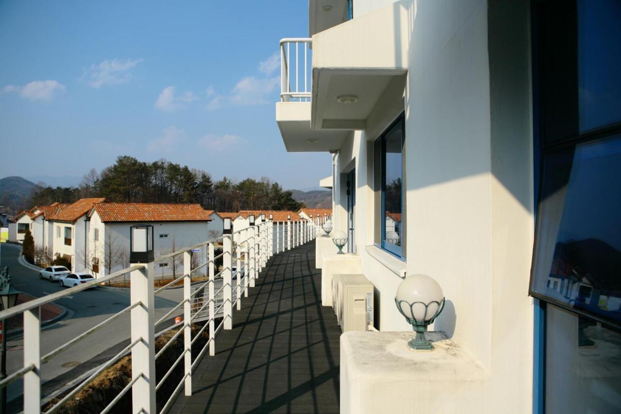 Damyang Thirasia Pension Kültér fotó